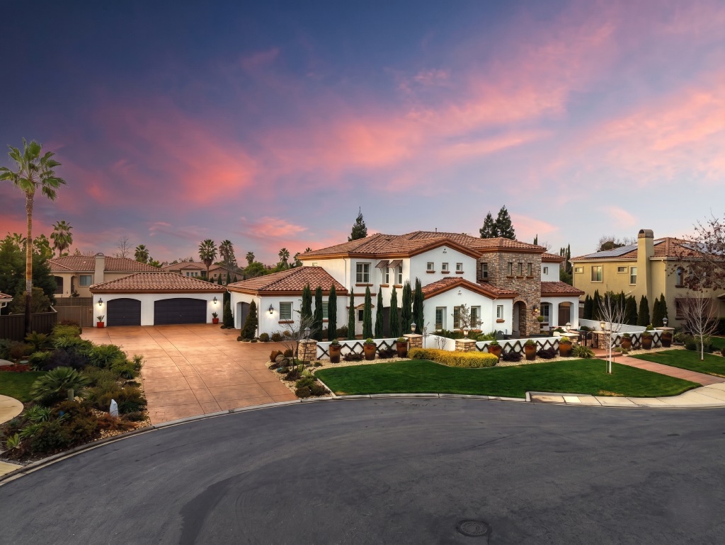 luxury gated
